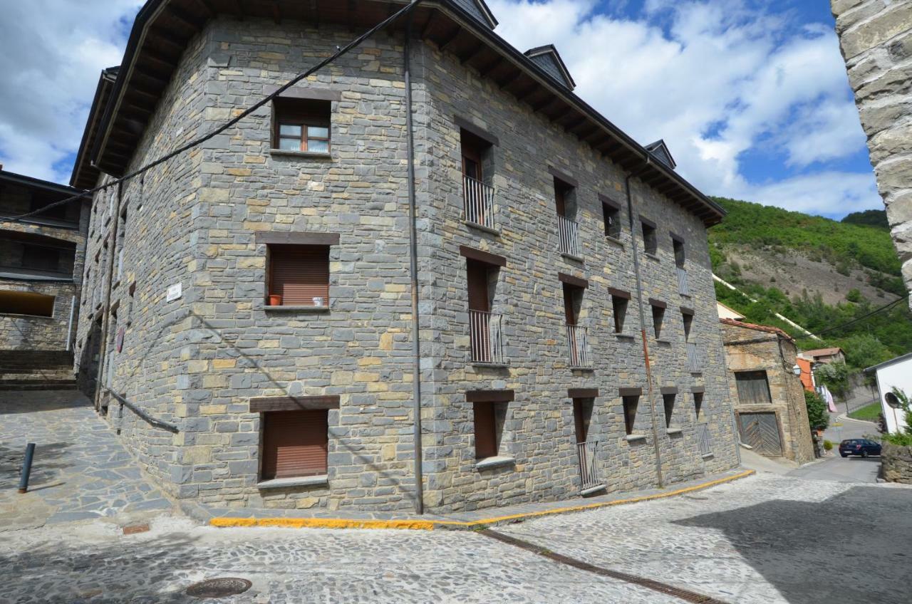 Apartamento Pena Erata Apartman Biescas Kültér fotó