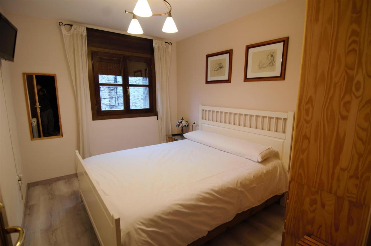 Apartamento Pena Erata Apartman Biescas Kültér fotó